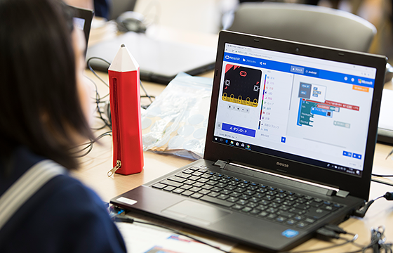 プログラミング授業の様子