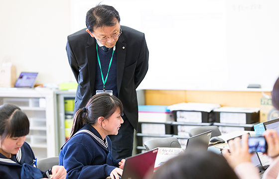 プログラミング授業の様子