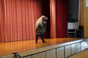 %e7%8d%85%e5%ad%90%e8%88%9e