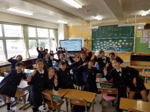 教室の子どもたち③