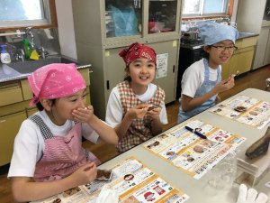 ふりかけを食べる