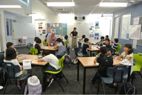 17A08E10-A2F5-4E1C-8382-E8217B17D3C3